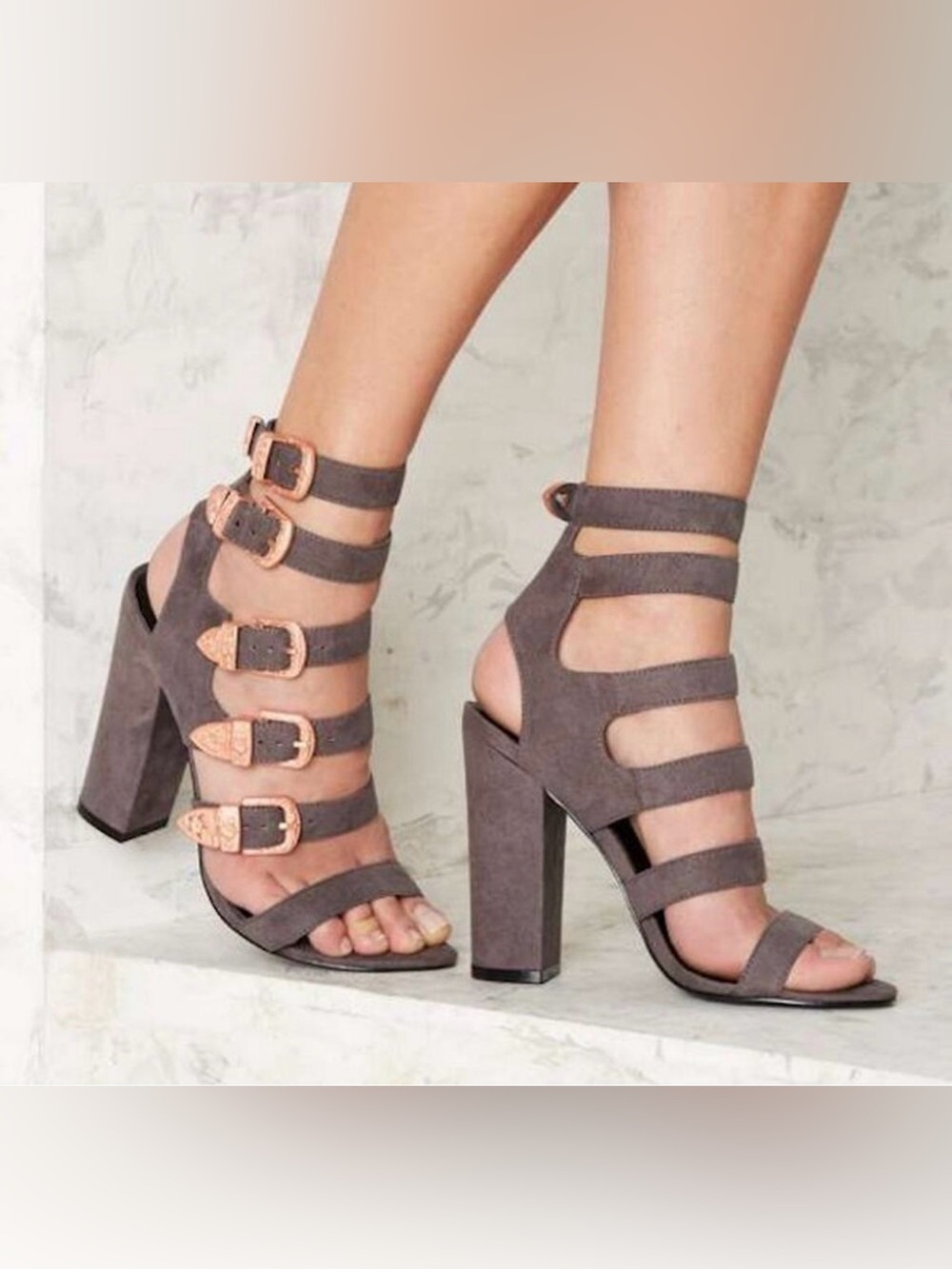 NEW NASTY GAL GRAY FULL EXPOSURE VEGAN SUEDE BUCKLE HEELS SANDALS SHOES SZ 10